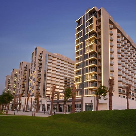 Damac Hills 2 Hotel, An Edge By Rotana Hotel Dubai Esterno foto