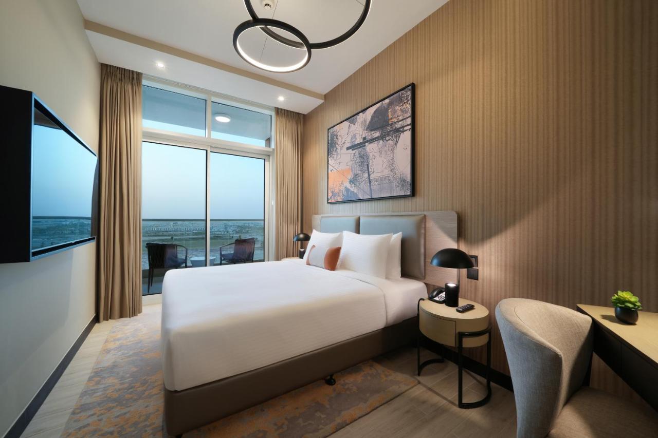 Damac Hills 2 Hotel, An Edge By Rotana Hotel Dubai Esterno foto