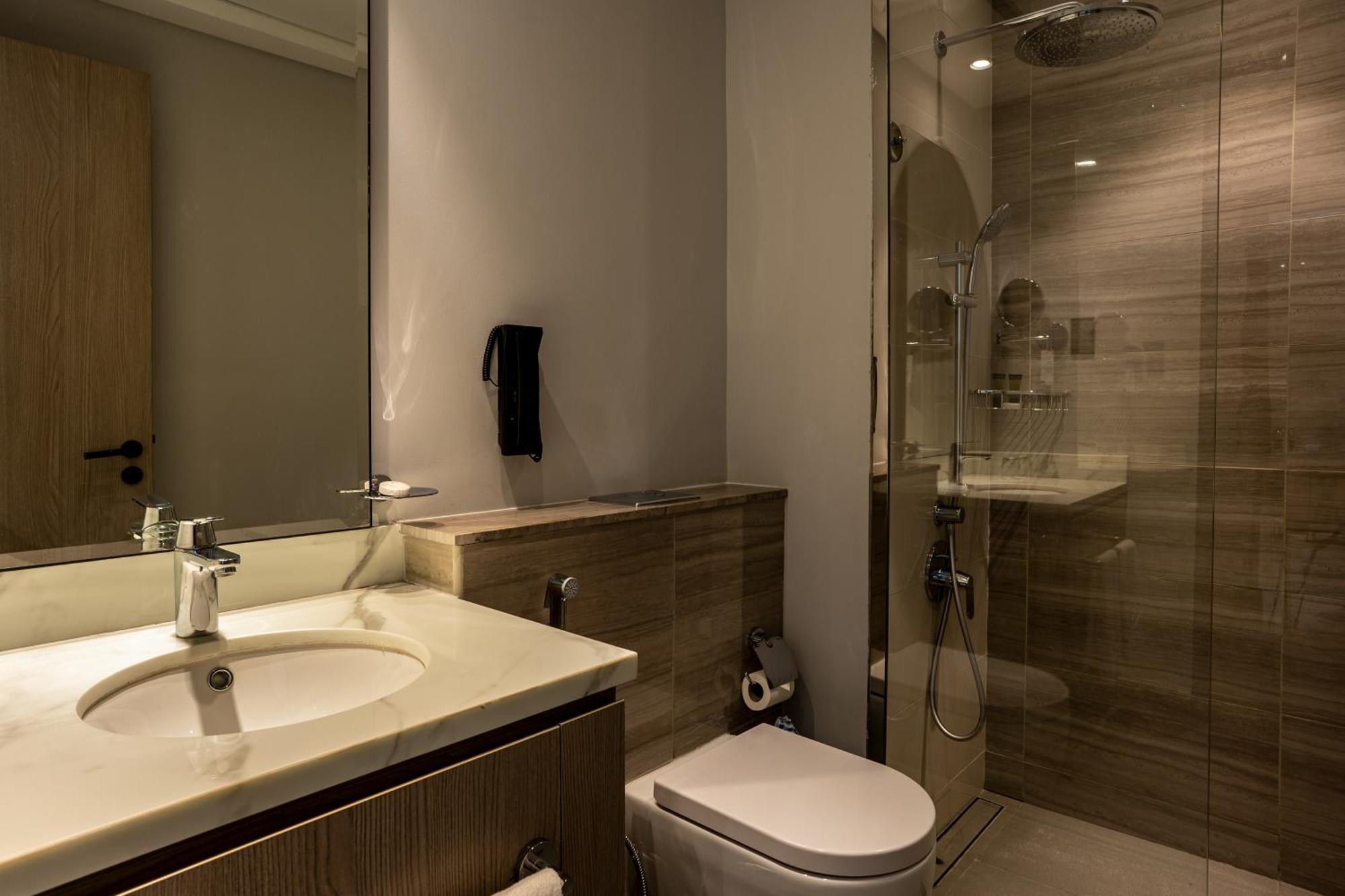 Damac Hills 2 Hotel, An Edge By Rotana Hotel Dubai Esterno foto